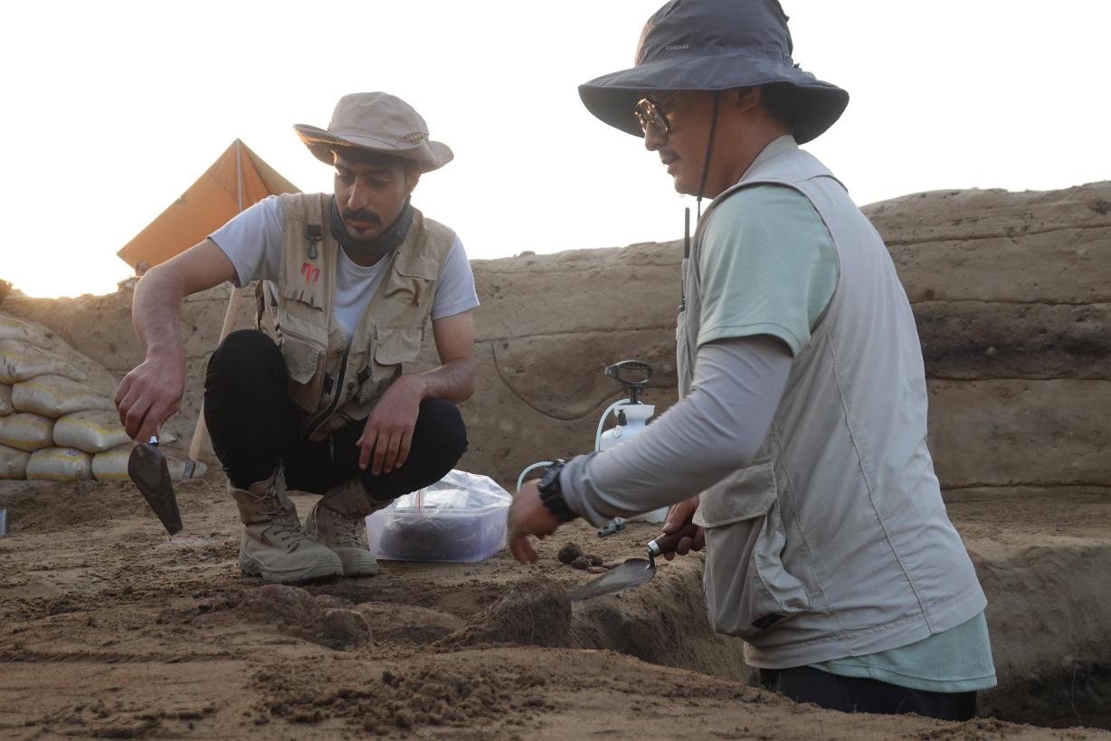 中沙队员在联合考古。中沙联合考古队供图