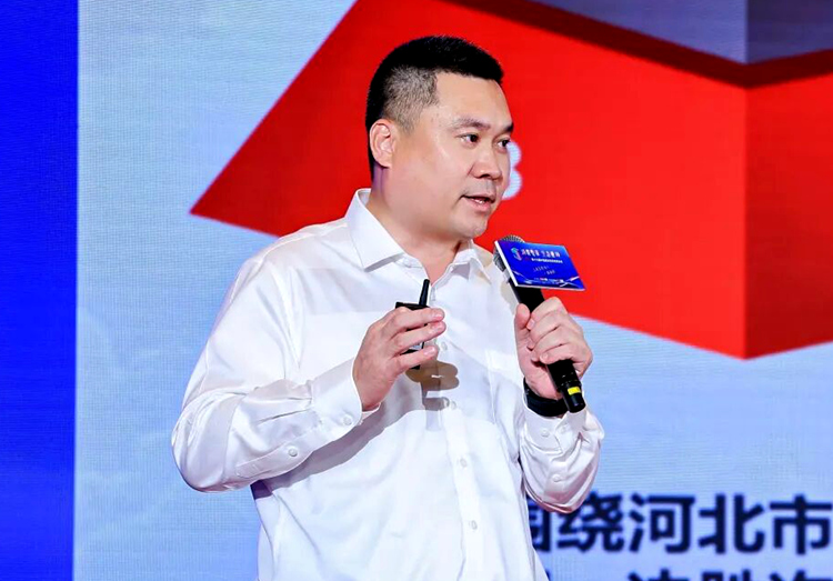 图为河北衡水老白干酒业股份有限公司副总经理兼营销公司总经理贺延昭。受访方供图